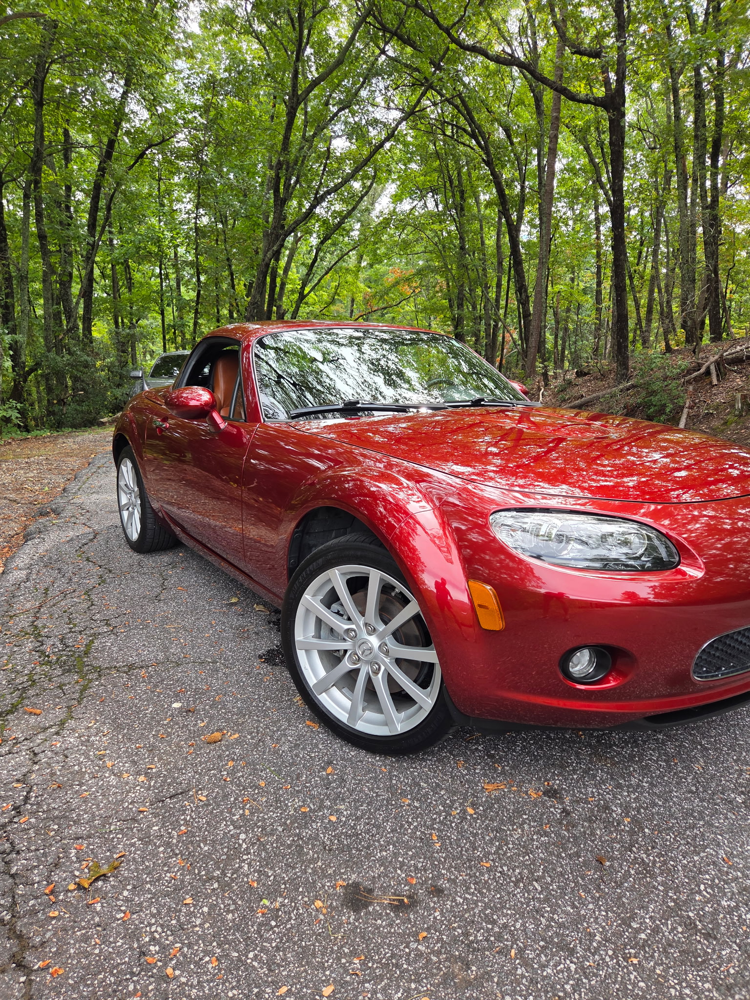 Used 2008 MAZDA MX-5 Miata Grand Touring RWD image 18