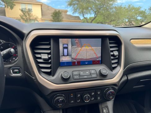 Used 2017 GMC Acadia Denali w/ Technology Package image 16