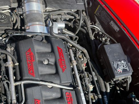 Used 2010 Chevrolet Corvette Z06 w/ Preferred Equipment Group RWD image 16