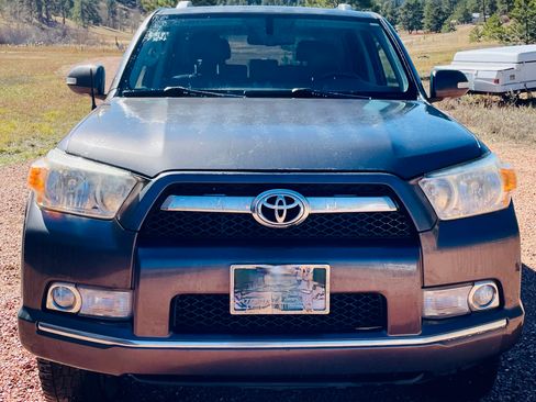 Used 2012 Toyota 4Runner Limited image 6