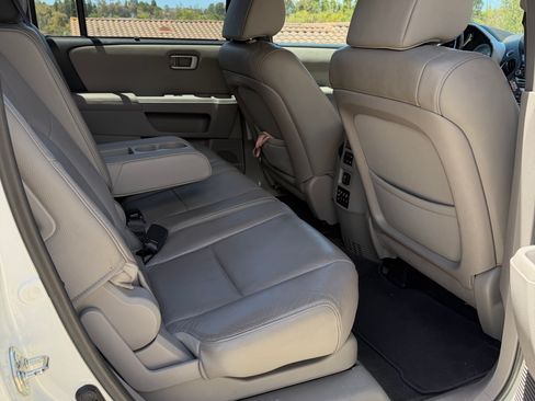 Used 2015 Honda Pilot Touring image 9