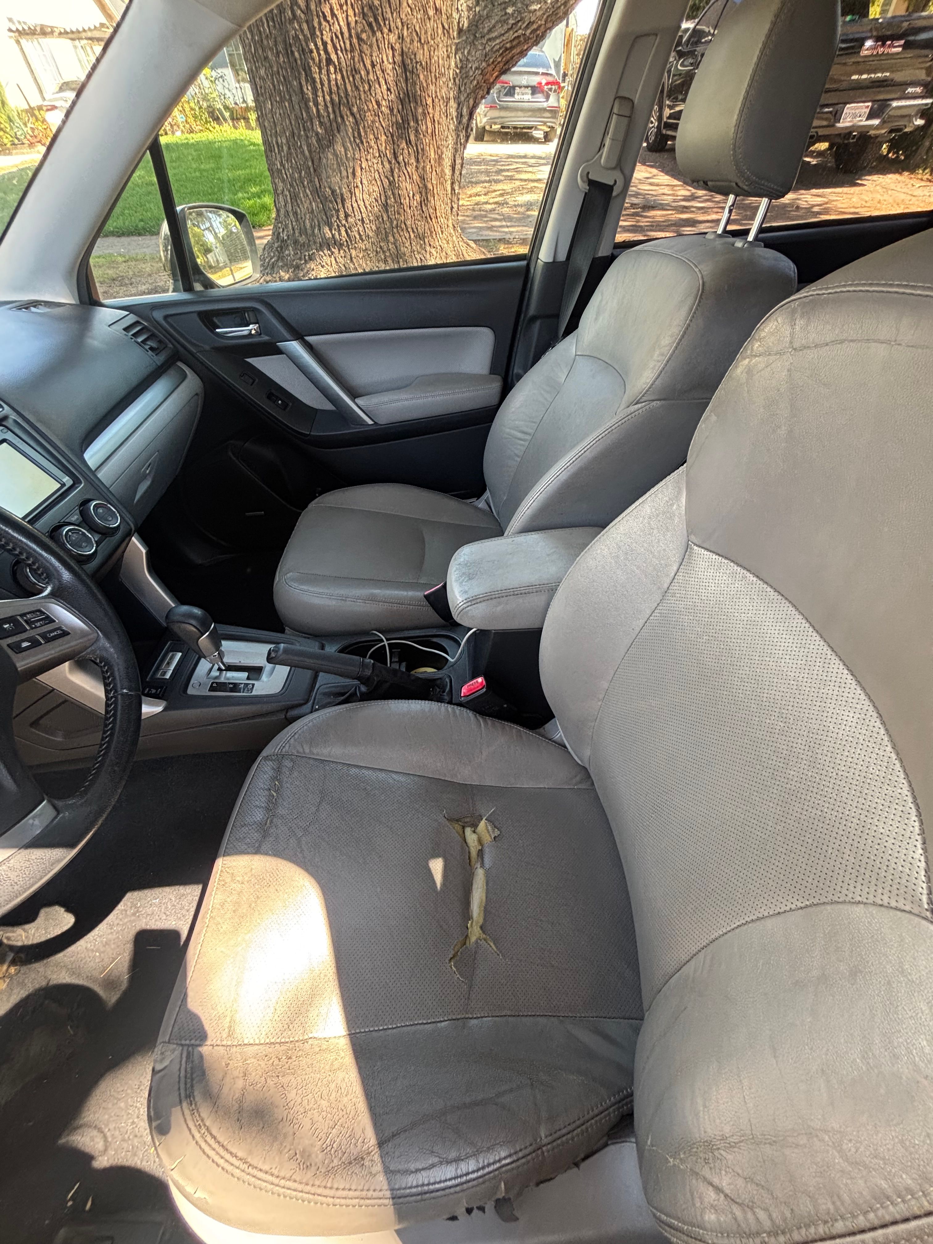 Used 2014 Subaru Forester 2.5i Touring AWD/4WD image 8