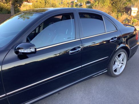 Used 2004 Mercedes-Benz E 55 AMG Sedan image 5