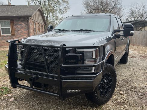 Used 2022 Ford F250 Lariat w/ Tremor Off-Road Package image 1