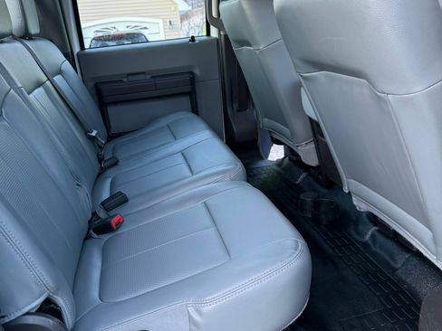 Used 2012 Ford F250 XL w/ PWR Equipment Group image 15