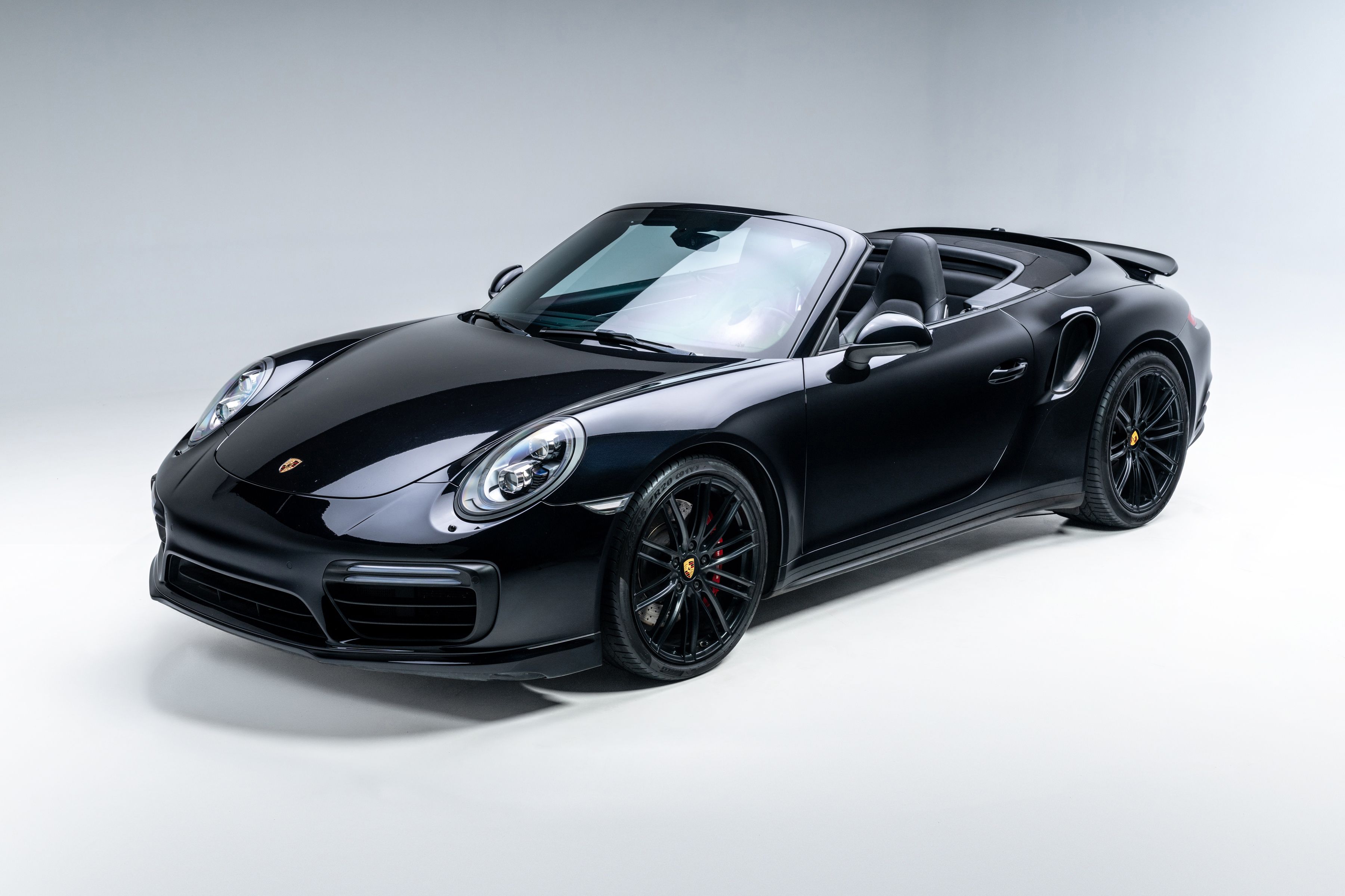 Used 2017 Porsche 911 Turbo AWD/4WD image 1