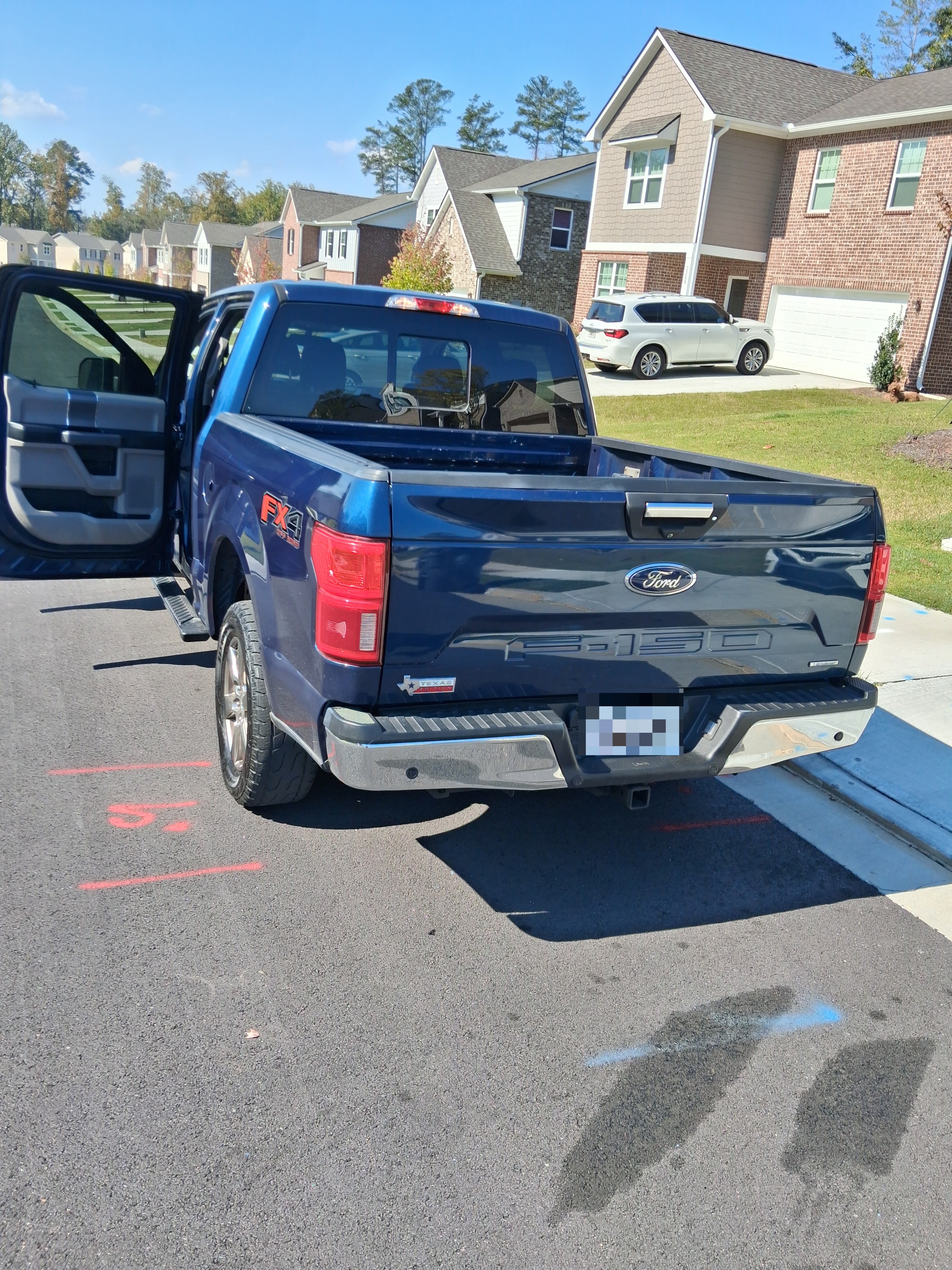 Used 2020 Ford F150 XLT w/ Equipment Group 302A Luxury AWD/4WD image 2