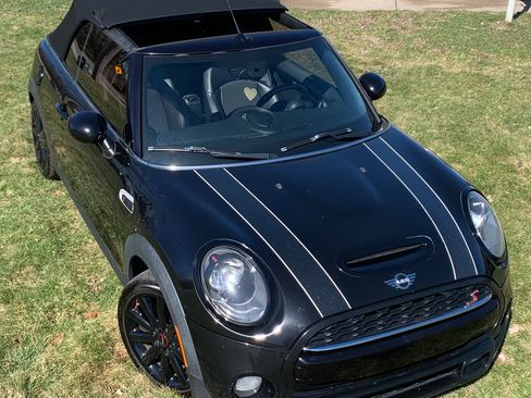 Used 2016 MINI Cooper S FWD image 1