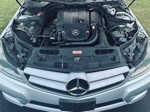 Used 2012 Mercedes-Benz C 250 C 250 Coupe 2D image 10