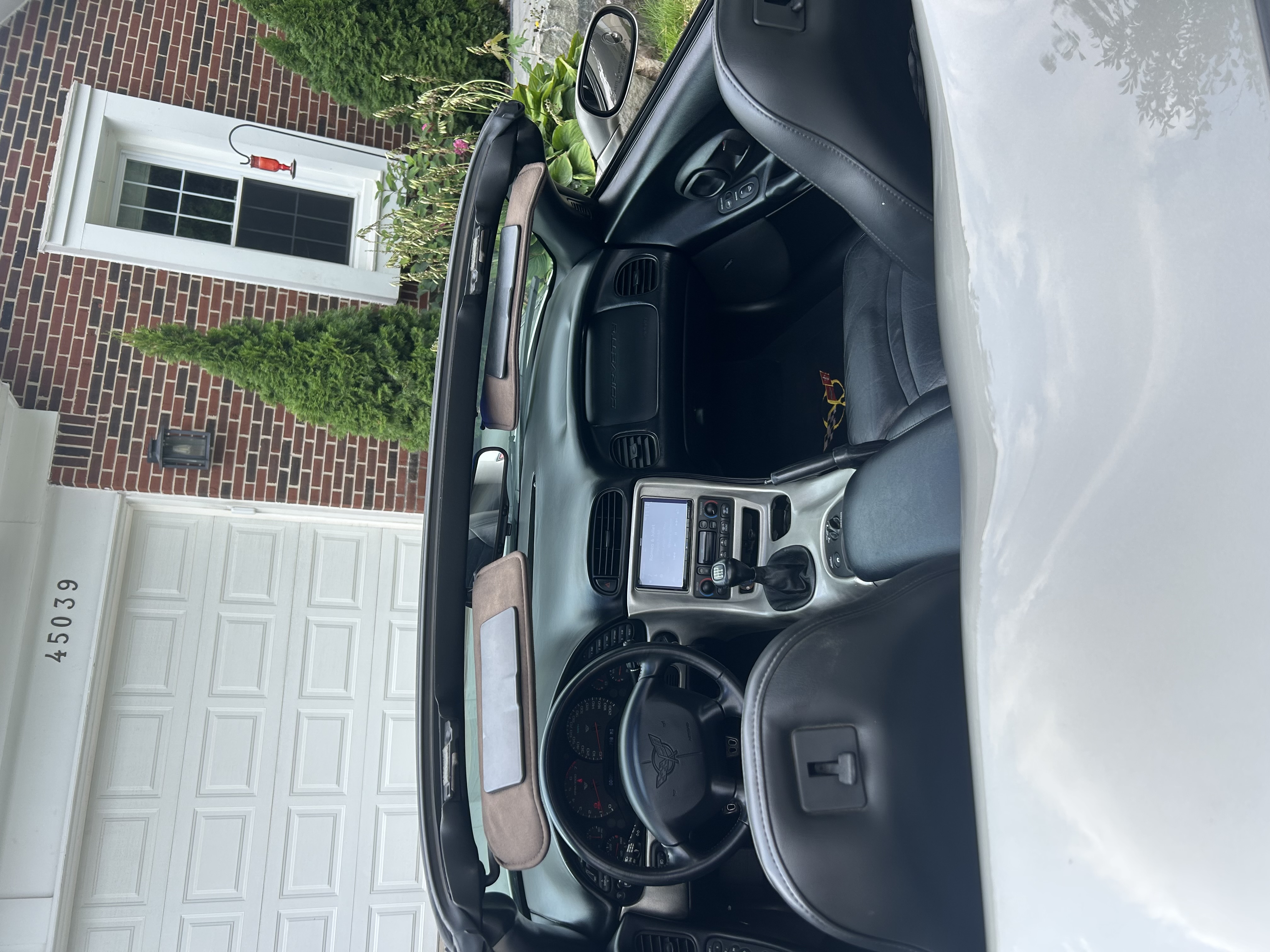 Used 2000 Chevrolet Corvette Convertible w/ Memory Pkg RWD image 16