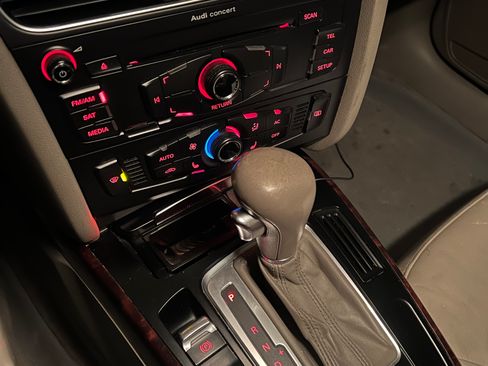 Used 2012 Audi A4 2.0T Premium image 11