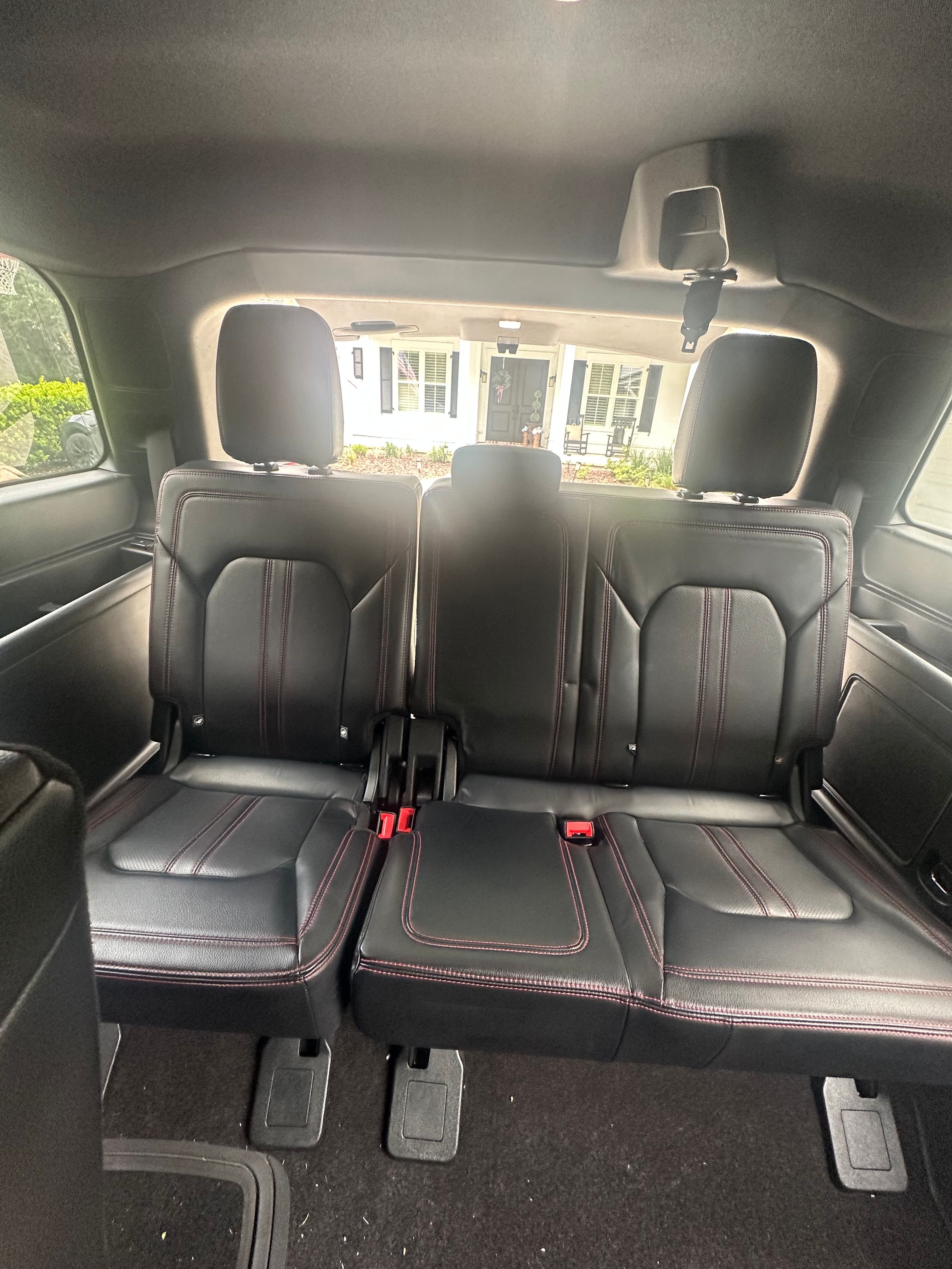 Used 2019 Ford Expedition Limited w/ Equipment Group 303A AWD/4WD image 24