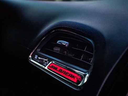 Used 2023 Dodge Challenger SRT Hellcat RWD image 17