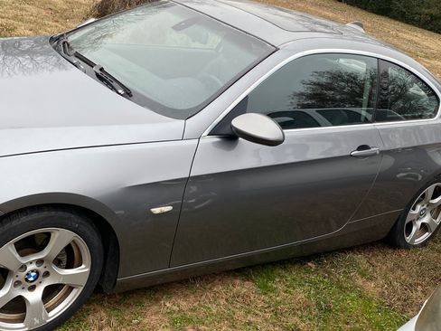 Used 2007 BMW 328i Coupe image 4