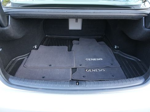 Used 2018 Genesis G80 3.8 w/ Option Group 02 image 28