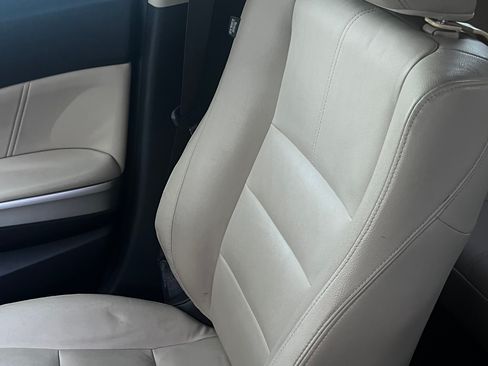 Used 2013 Honda Crosstour EX-L image 17