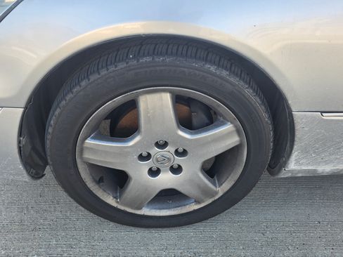 Used 2006 Lexus LS 430 image 4