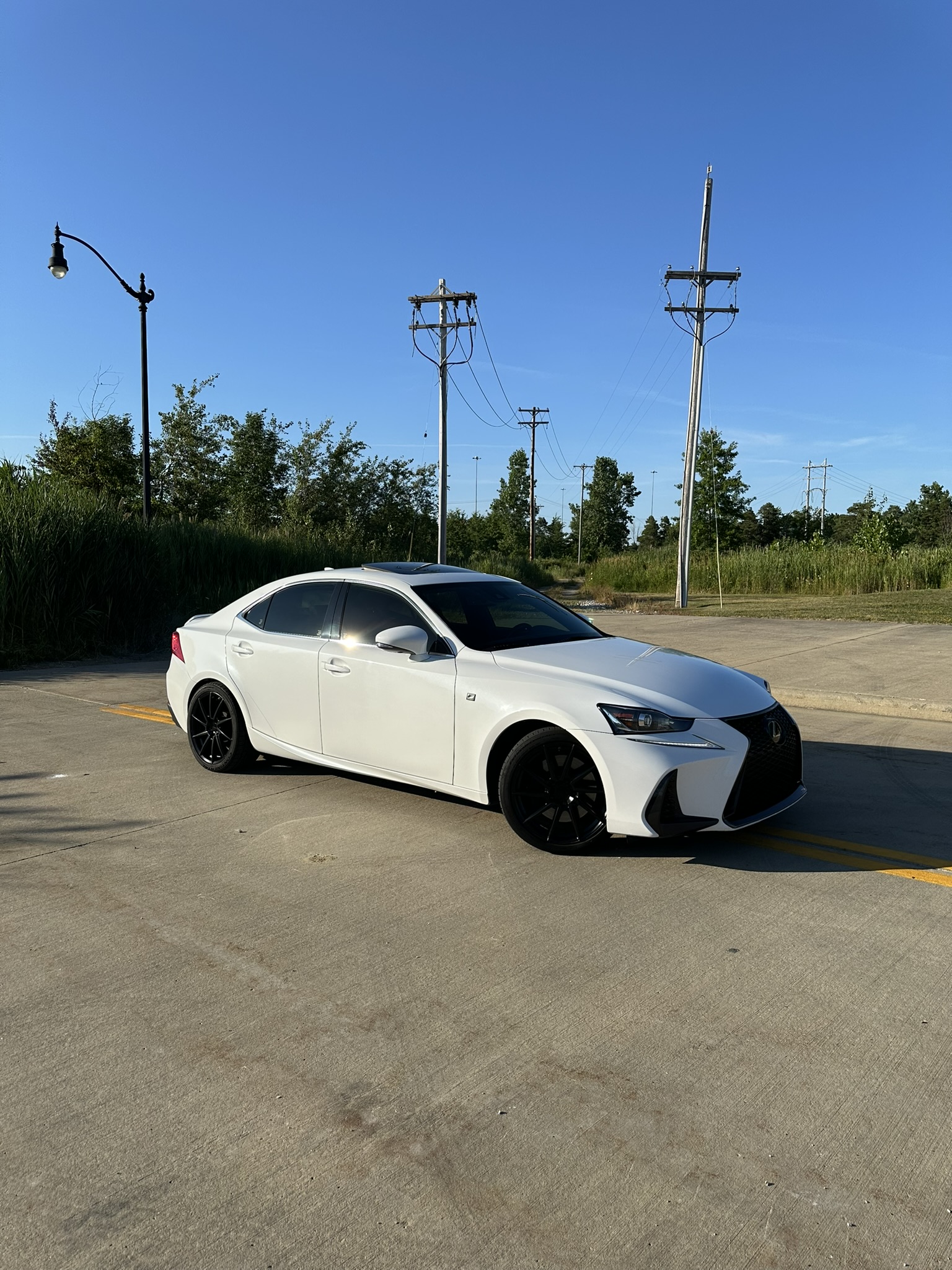 Used 2017 Lexus IS 300 F Sport w/ F Sport Package AWD/4WD image 9