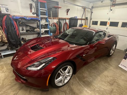 Used 2017 Chevrolet Corvette Stingray Coupe w/ 1LT image 16