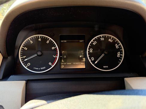 Used 2010 Land Rover LR4 HSE LUX image 8