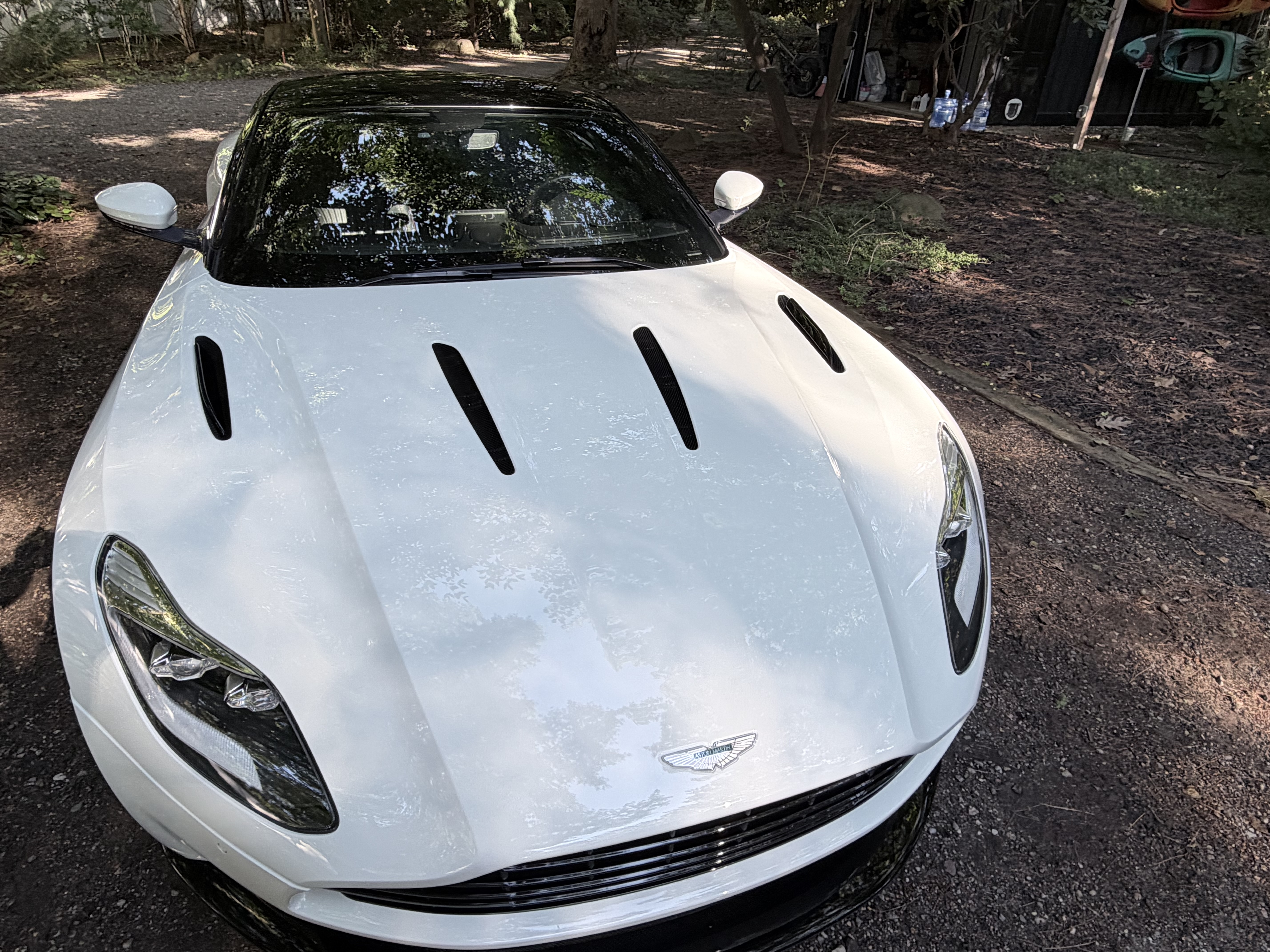 Used 2018 Aston Martin DB11 V12 RWD image 24