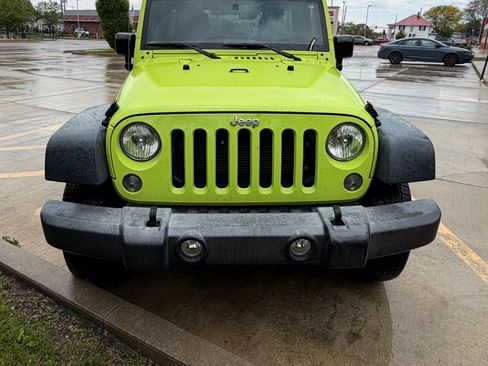 Used 2016 Jeep Wrangler Unlimited Sport w/ Quick Order Package 24S AWD/4WD image 1