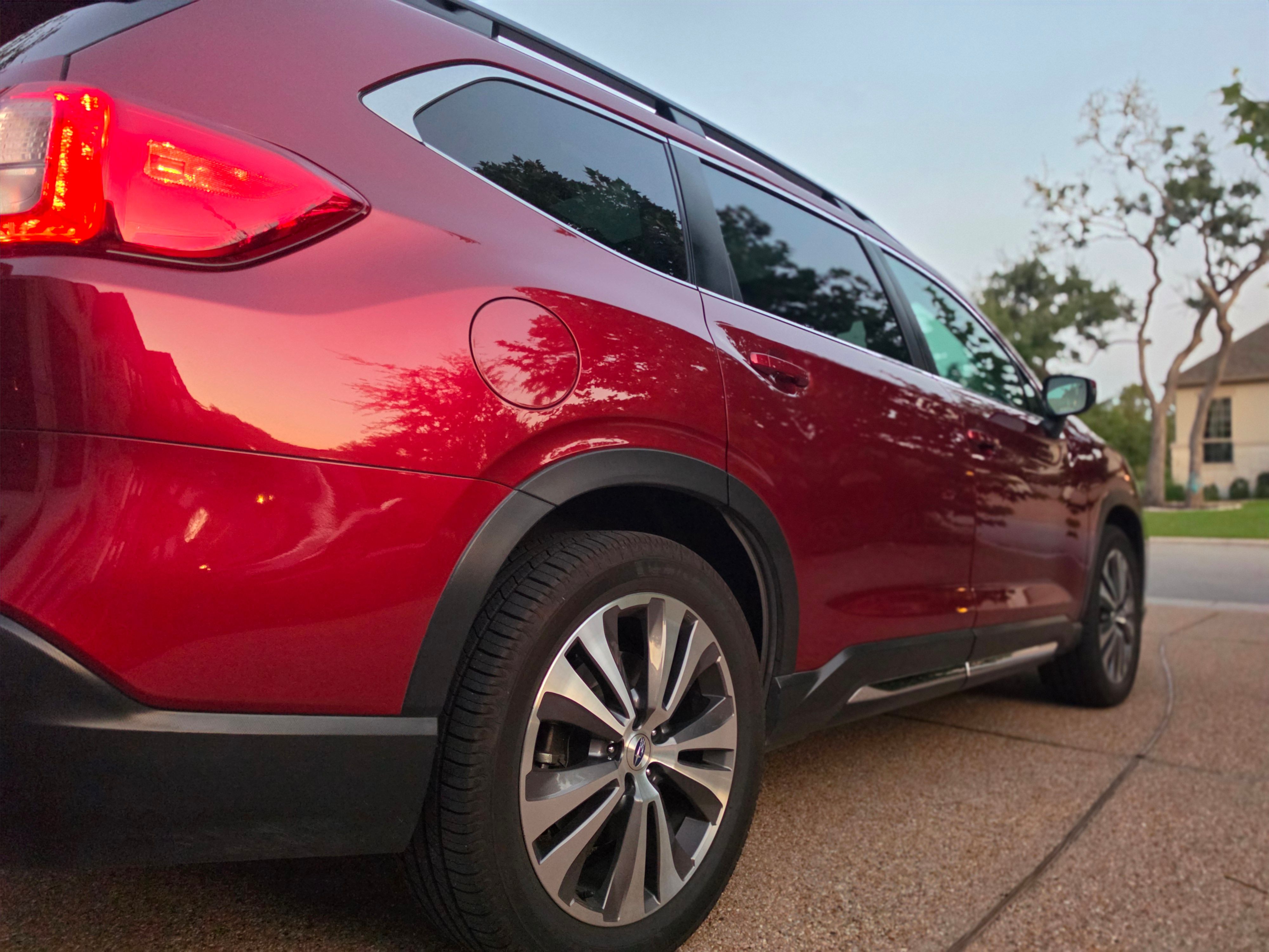 Used 2019 Subaru Ascent Limited AWD/4WD image 18