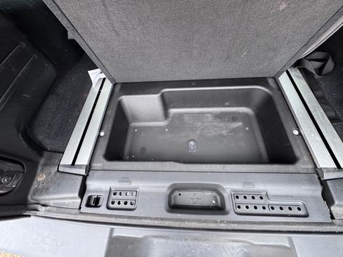 Used 2018 Jeep Wrangler Unlimited Rubicon image 11