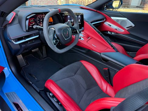 Used 2021 Chevrolet Corvette Stingray Preferred Cpe w/ Z51 Performance Package image 13