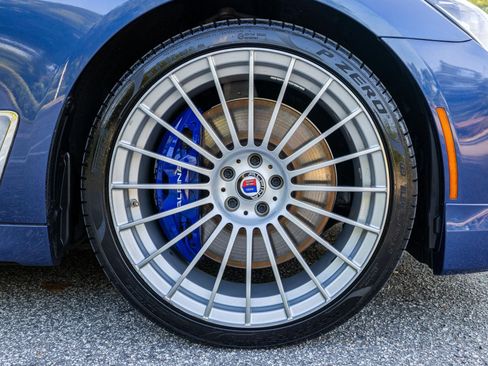 Used 2018 BMW ALPINA B7 xDrive image 13