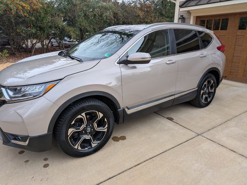 Used 2017 Honda CR-V Touring image 1