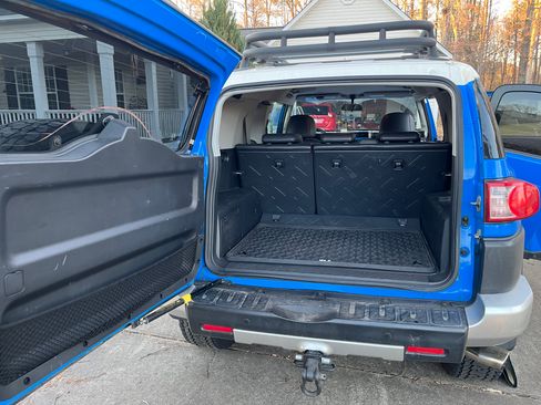 Used 2007 Toyota FJ Cruiser 4WD image 31