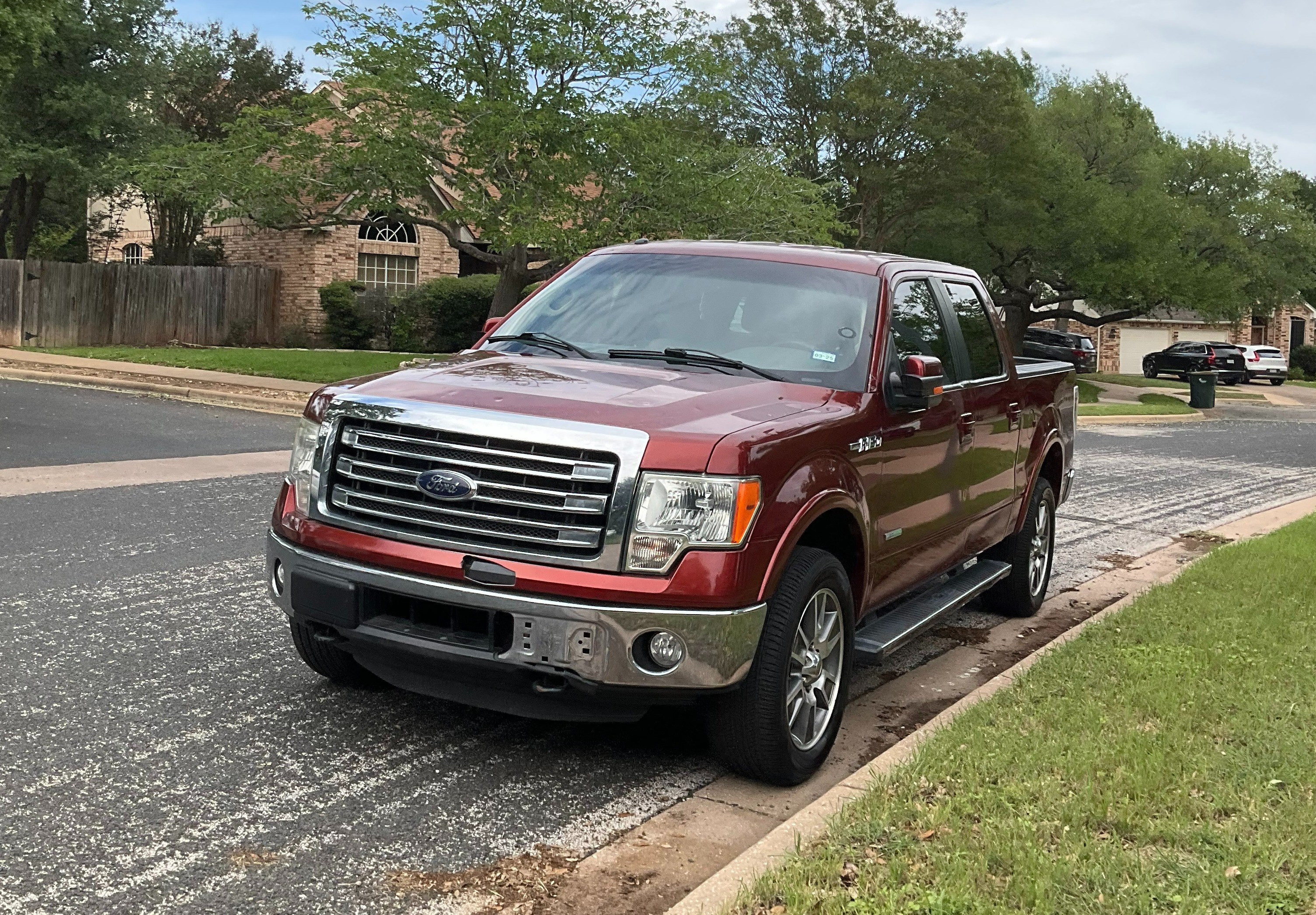 Used 2014 Ford F150 Lariat w/ Equipment Group 501A Mid AWD/4WD image 1