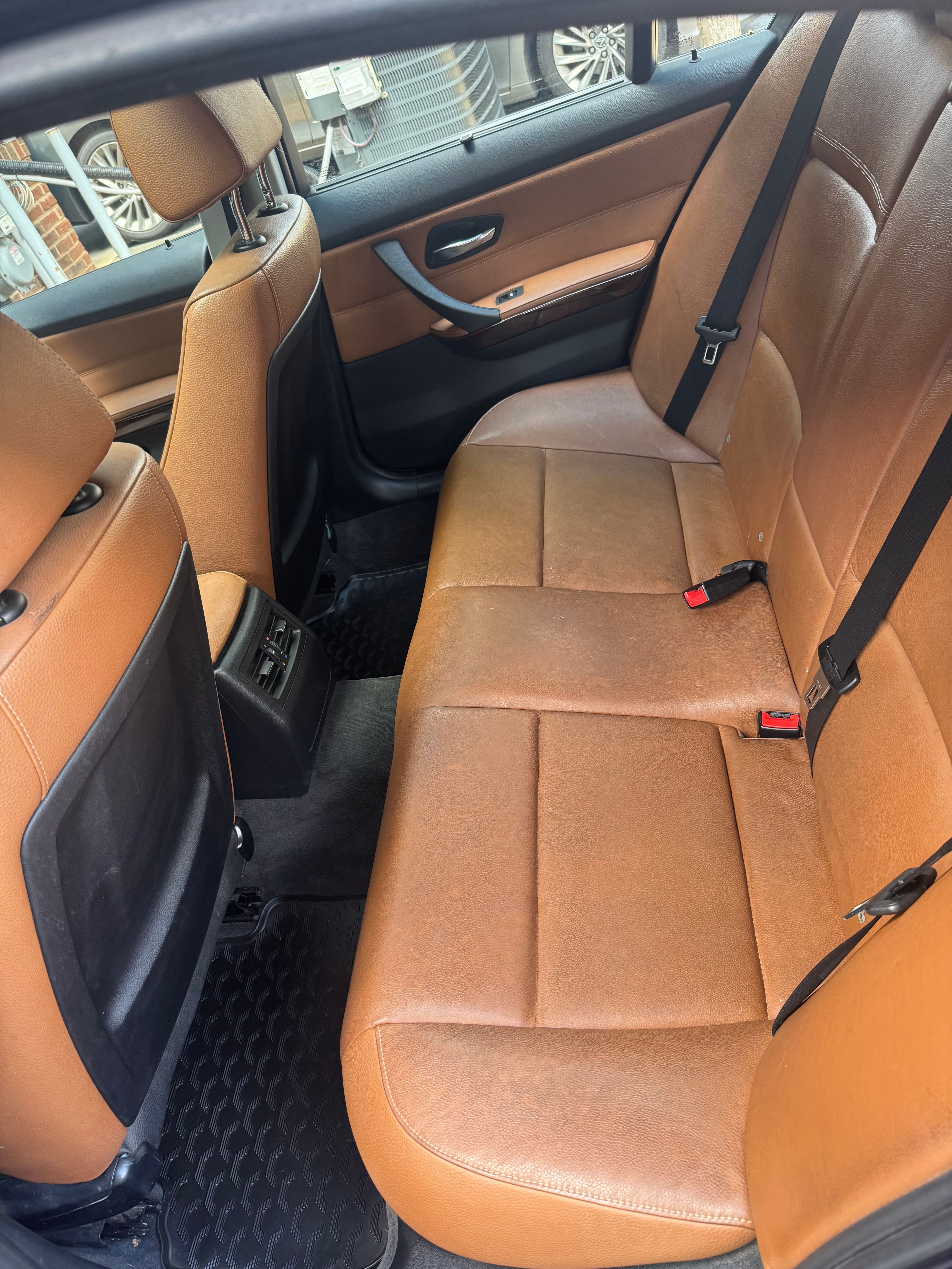Used 2011 BMW 328i xDrive Sedan AWD/4WD image 23