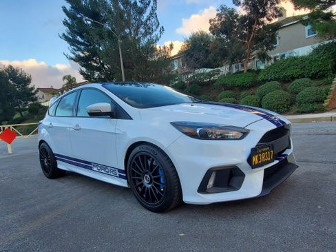 Used 2017 Ford Focus RS image 16