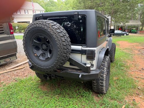 Used 2012 Jeep Wrangler Sport AWD/4WD image 5