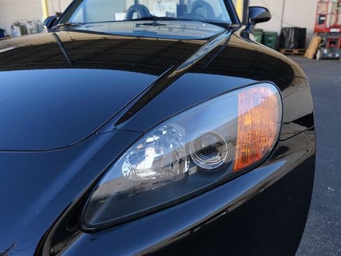 Used 2002 Honda S2000 image 11