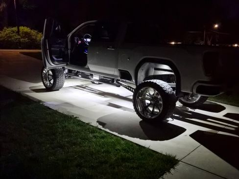 Used 2022 GMC Sierra 2500 Denali AWD/4WD image 14