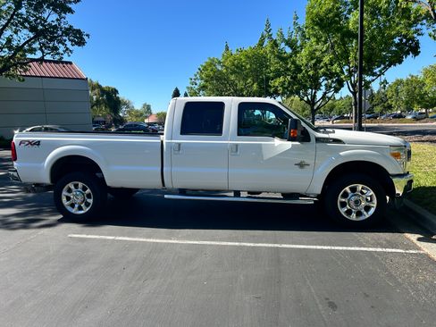 Used 2015 Ford F350 Lariat w/ Lariat Ultimate Package image 2