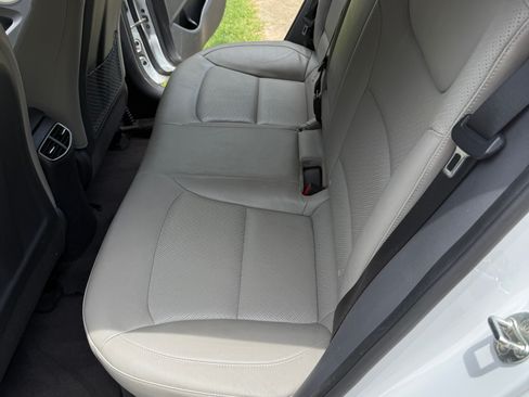 Used 2019 Hyundai Ioniq Limited w/ Ultimate Package 02 FWD image 14