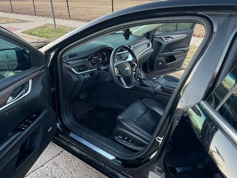 Used 2018 Cadillac XTS Luxury image 13