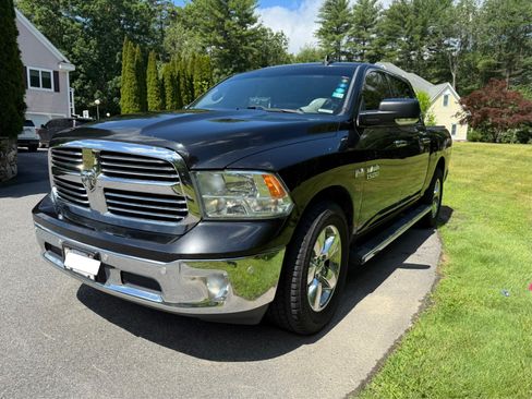 Used 2017 RAM 1500 Big Horn AWD/4WD image 6