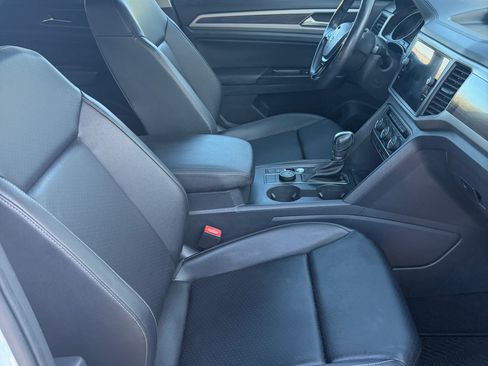 Used 2019 Volkswagen Atlas SE AWD/4WD image 12