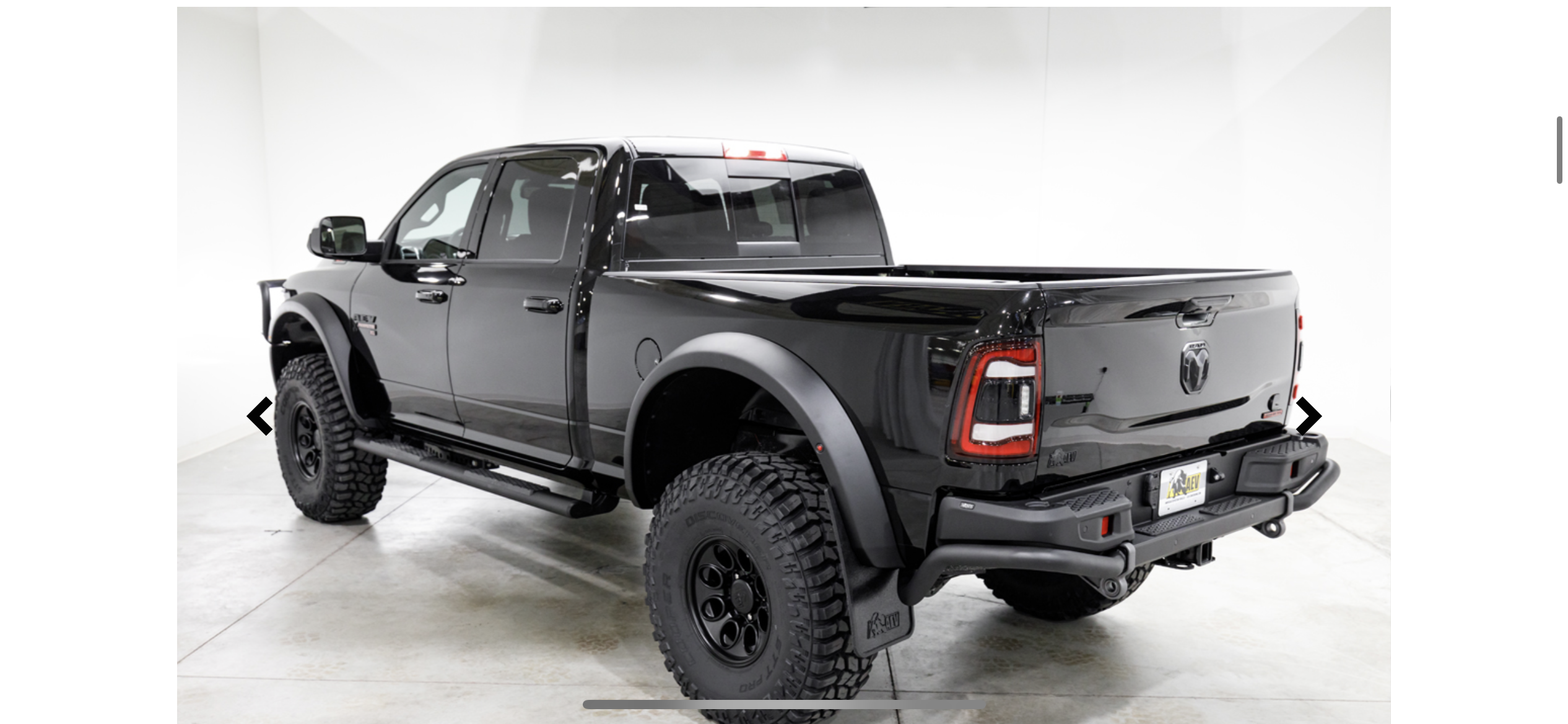 Used 2022 RAM 2500 Laramie w/ Night Edition AWD/4WD image 5