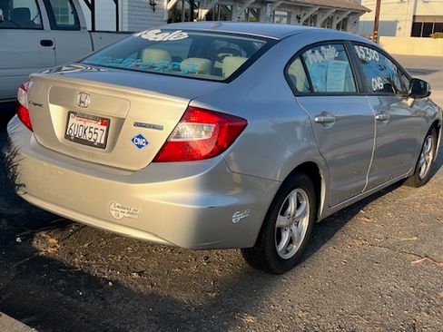 Used 2012 Honda Civic Natural Gas image 2