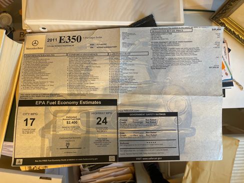 Used 2011 Mercedes-Benz E 350 Sedan image 11