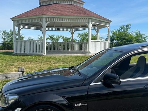 Used 2012 Mercedes-Benz C 63 AMG Sedan image 9