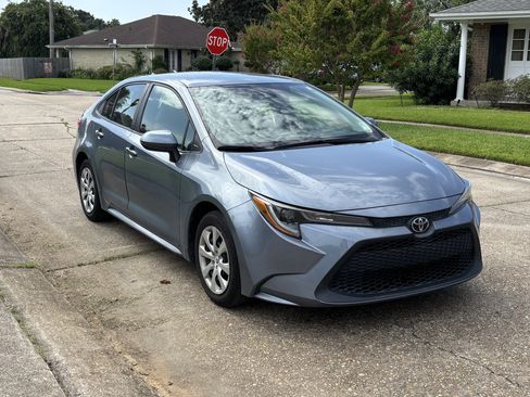 Used 2022 Toyota Corolla LE FWD image 4