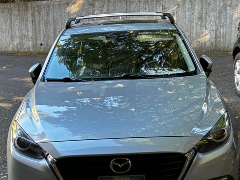 Used 2018 MAZDA MAZDA3 Grand Touring image 1