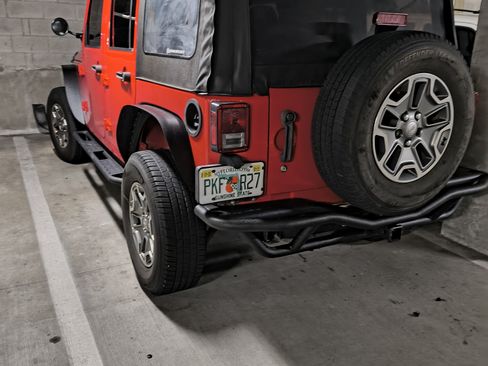 Used 2017 Jeep Wrangler Unlimited Sport image 6